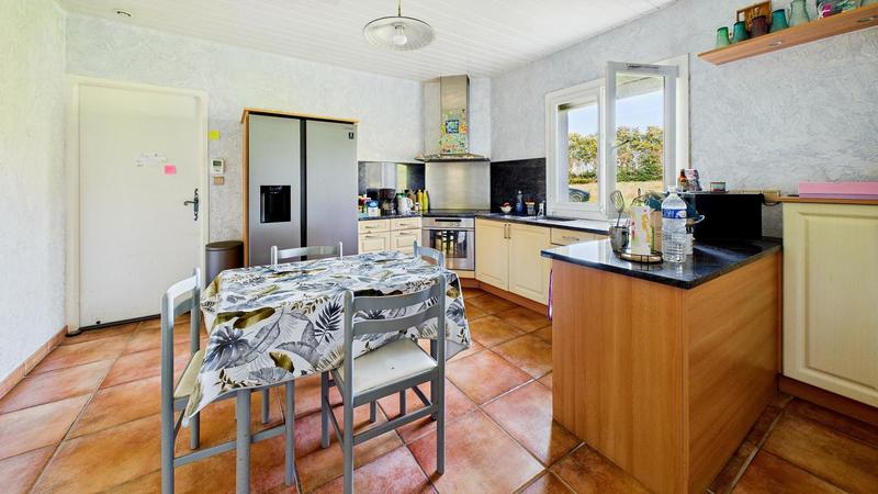 Maison - 161 m² - 6 pièces