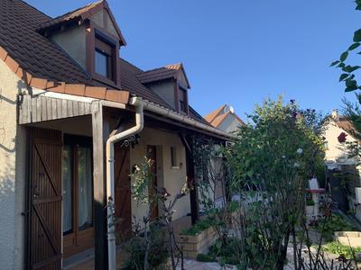 Maison - 125 m² - 6 pièces