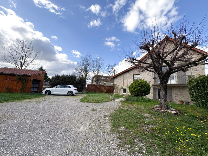 Maison - 103 m² - 4 pièces