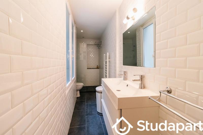 Appartement - 75 m² - 2 pièces