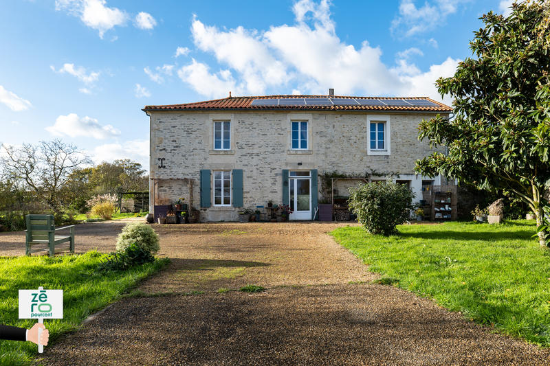 Maison - 175 m² - 6 pièces