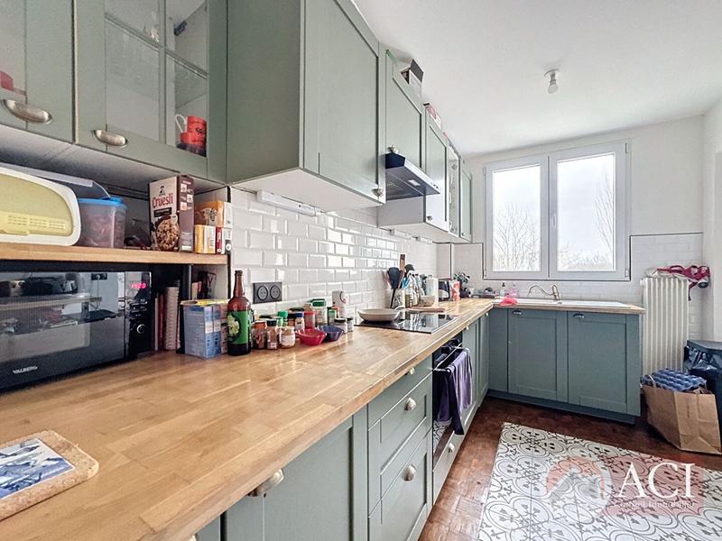 Appartement - 91 m² - 4 pièces