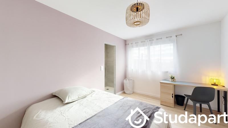 Chambre - 17 m² - 1 pièce