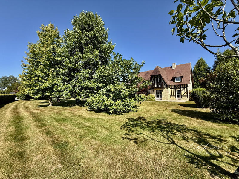 Maison - 130 m² - 7 pièces