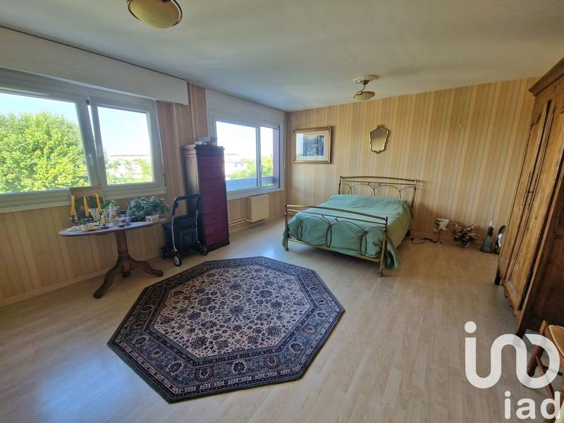 Appartement - 102 m² - 4 pièces