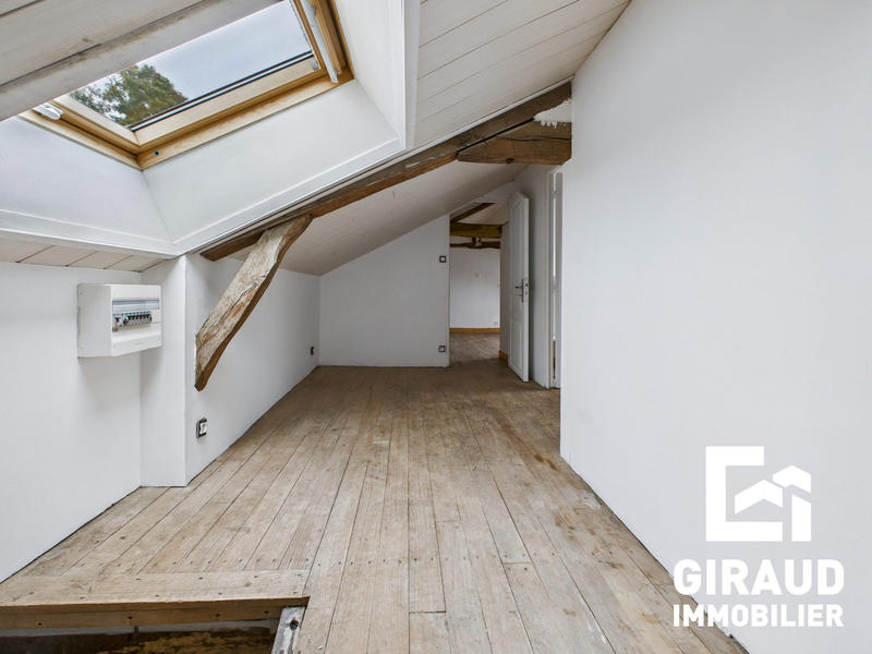 Maison ancienne - 177 m² - 5 pièces