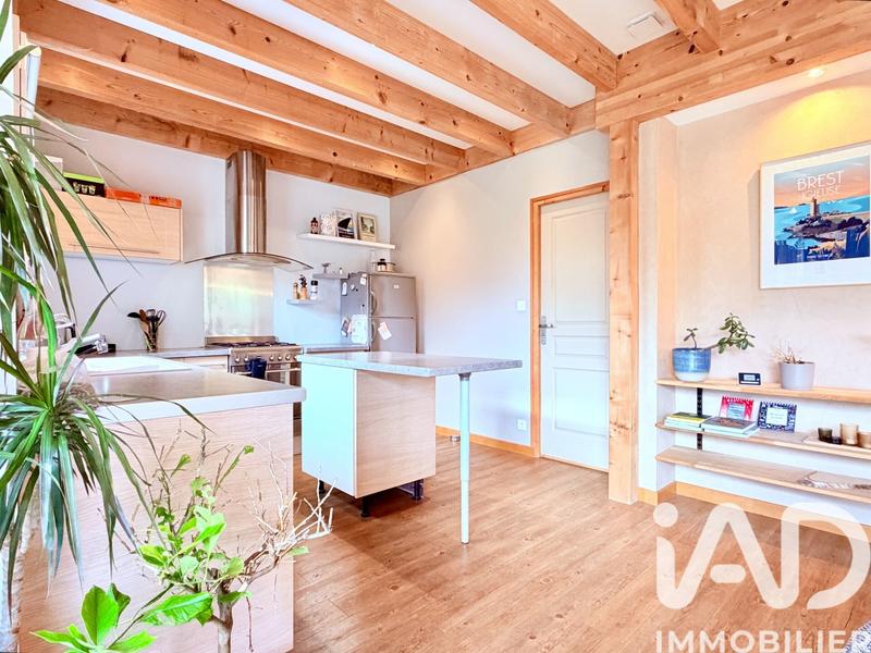 Maison - 107 m² - 4 pièces