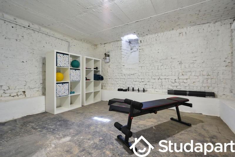 Chambre - 11 m² - 1 pièce