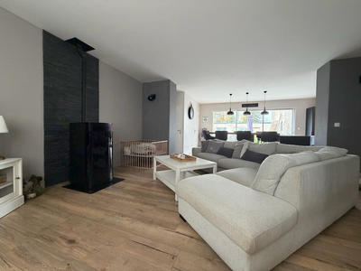 Maison - 145 m² - 6 pièces