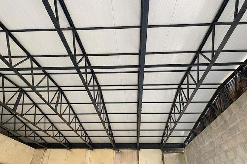 Terrain industriel - 2 747 m²