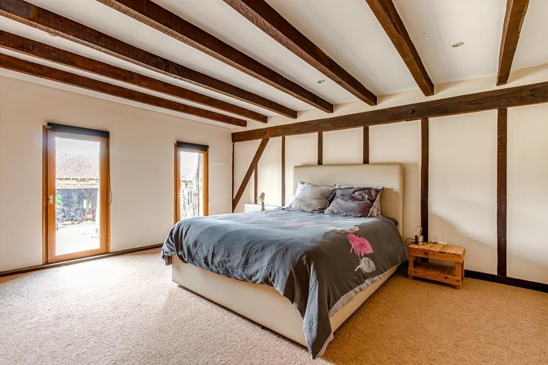 Propriété - 564 m² - 16 pièces