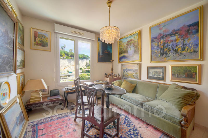 Appartement - 120 m² - 4 pièces