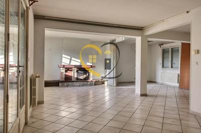 Maison - 121 m² - 4 pièces