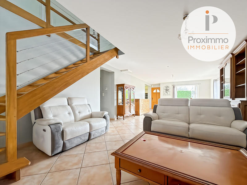 Maison - 137 m² - 5 pièces