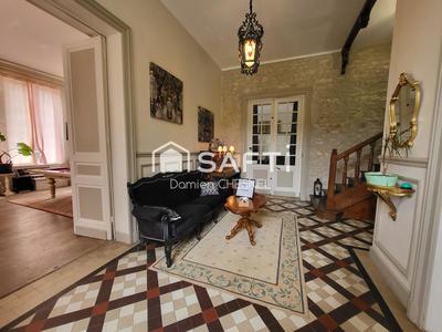 Propriété - 400 m² - 15 pièces