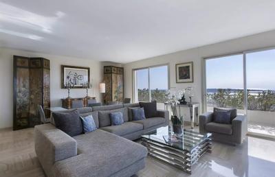 Appartement - 163 m² - 5 pièces