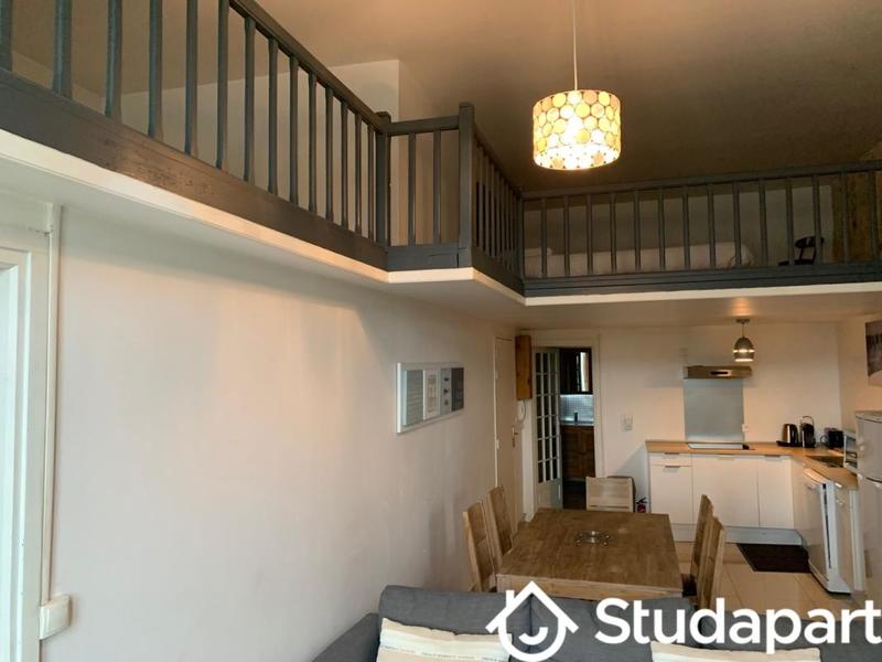 Appartement - 64 m² - 2 pièces