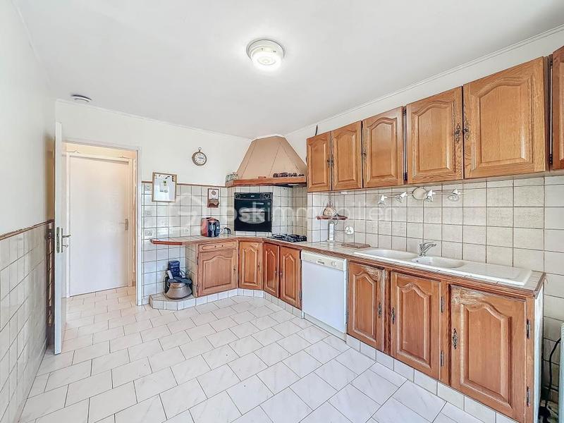 Maison - 138 m² - 6 pièces