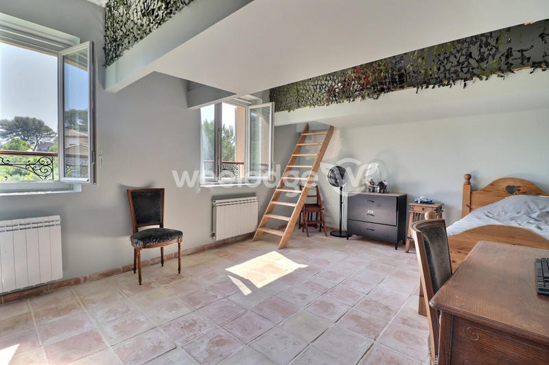 Bastide - 143 m² - 4 pièces