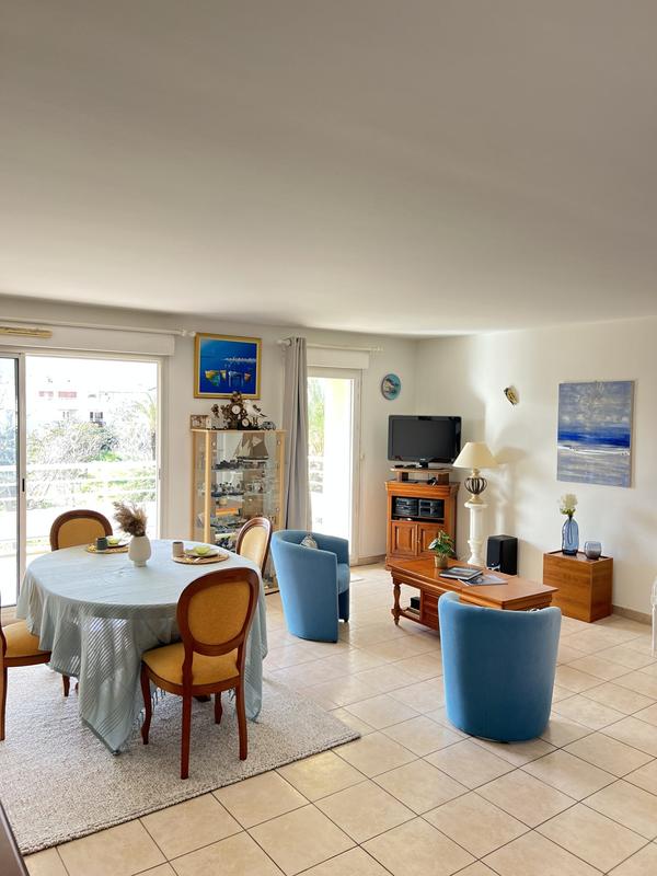 Appartement - 102 m² - 4 pièces