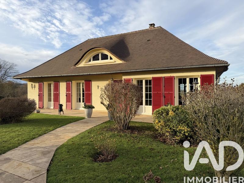 Maison - 174 m² - 7 pièces