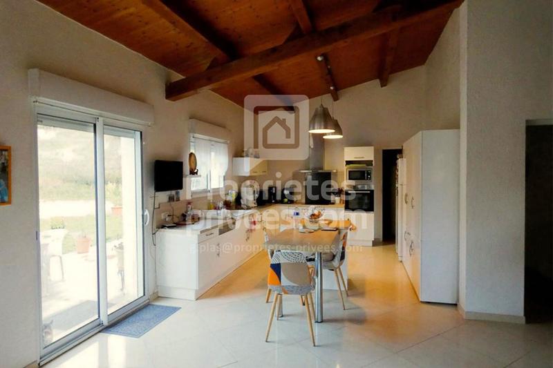 Maison - 170 m² - 5 pièces