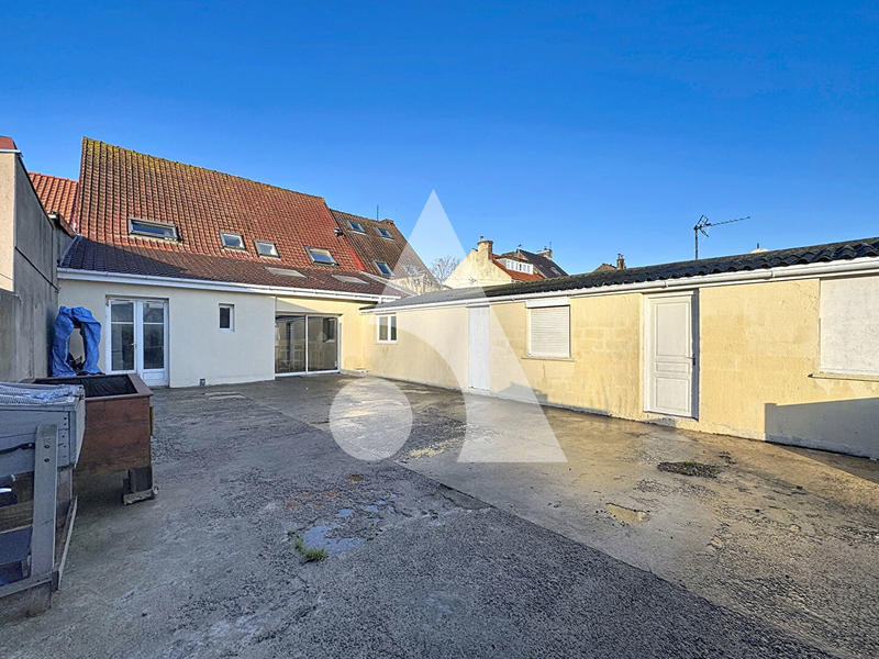 Maison - 153 m² - 5 pièces