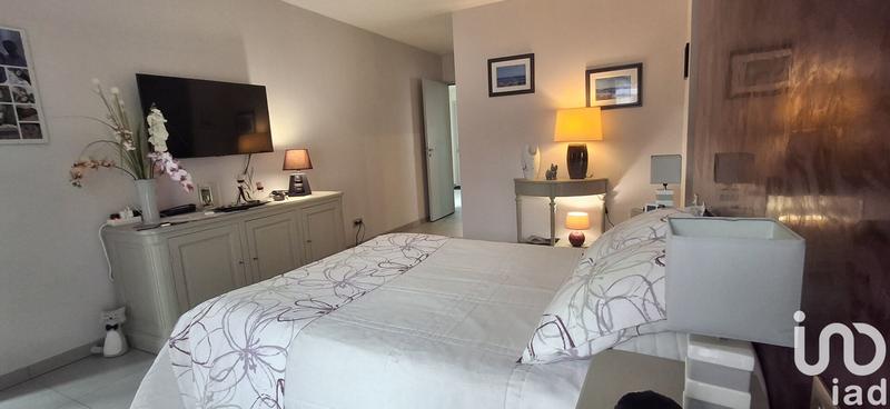 Maison - 207 m² - 8 pièces