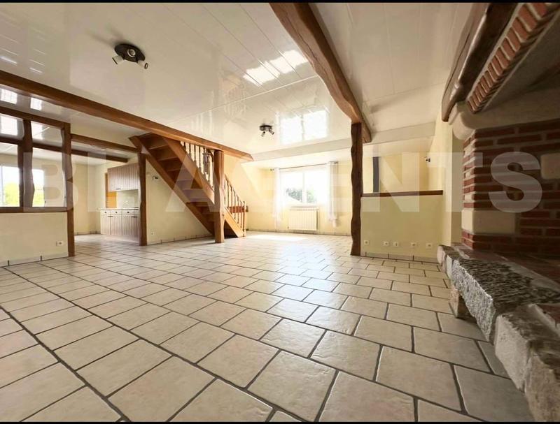 Maison jumelée - 254 m² - 9 pièces