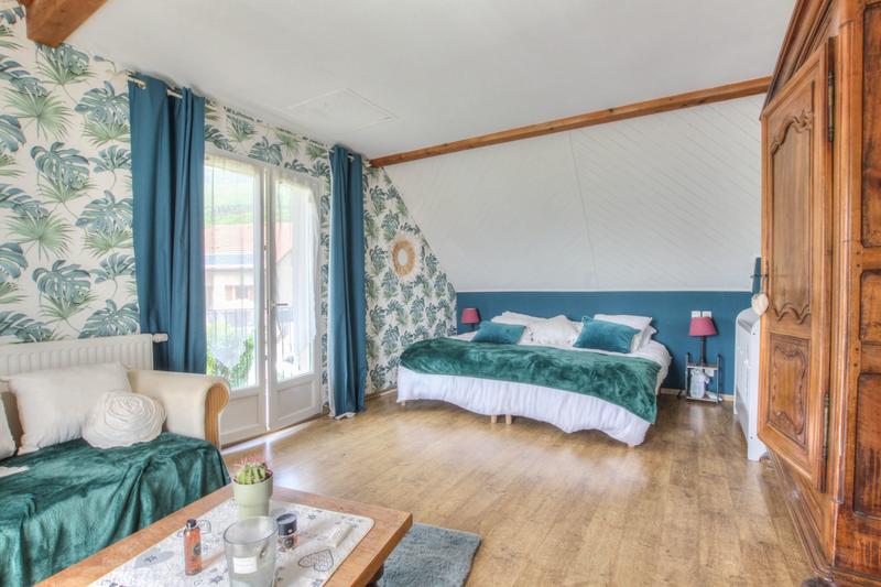 Maison - 213 m² - 5 pièces