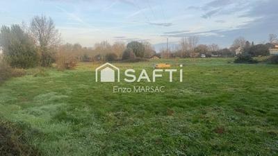 Terrain - 1 381 m²