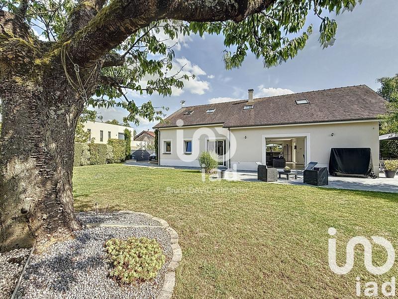 Maison - 169 m² - 6 pièces