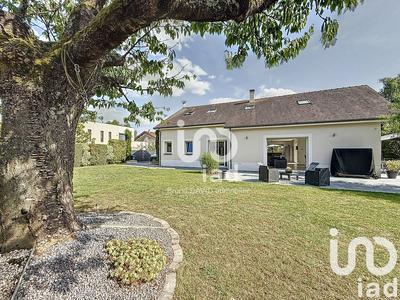 Maison - 169 m² - 6 pièces