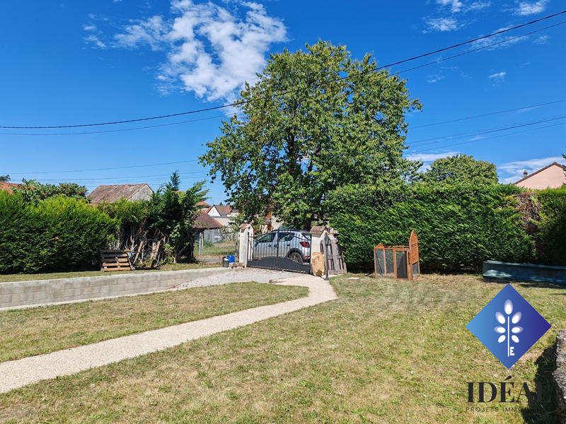 Maison traditionnelle - 147 m² - 5 pièces