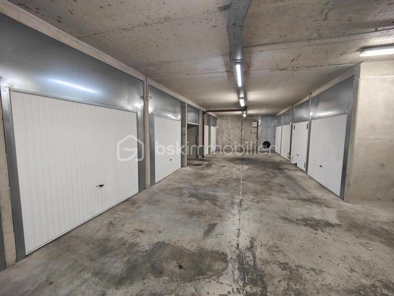 Garage - 12 m²