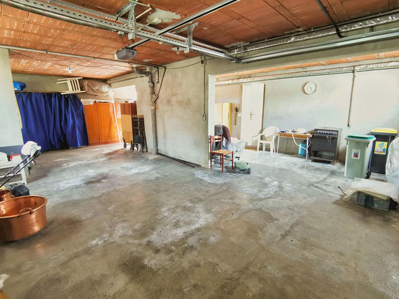 Villa - 185 m² - 6 pièces