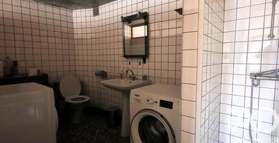 Maison - 237 m² - 10 pièces