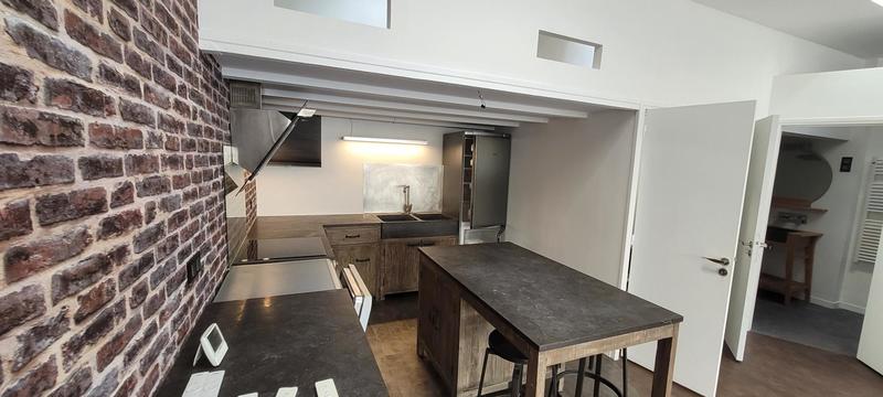 Loft - 59 m² - 2 pièces