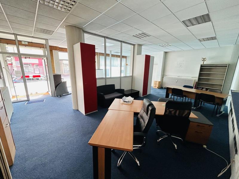 Local commercial - 131 m²