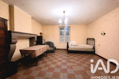 Maison - 363 m² - 3 pièces