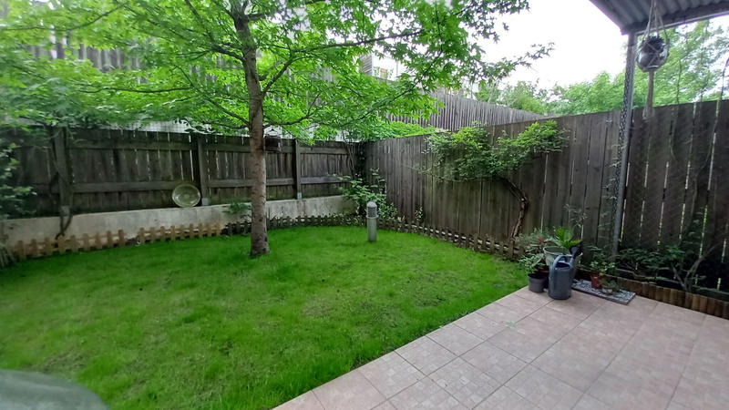 Maison - 96 m² - 5 pièces