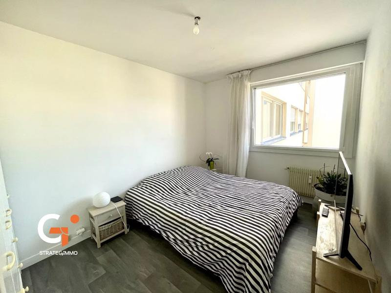 Appartement - 96 m² - 5 pièces