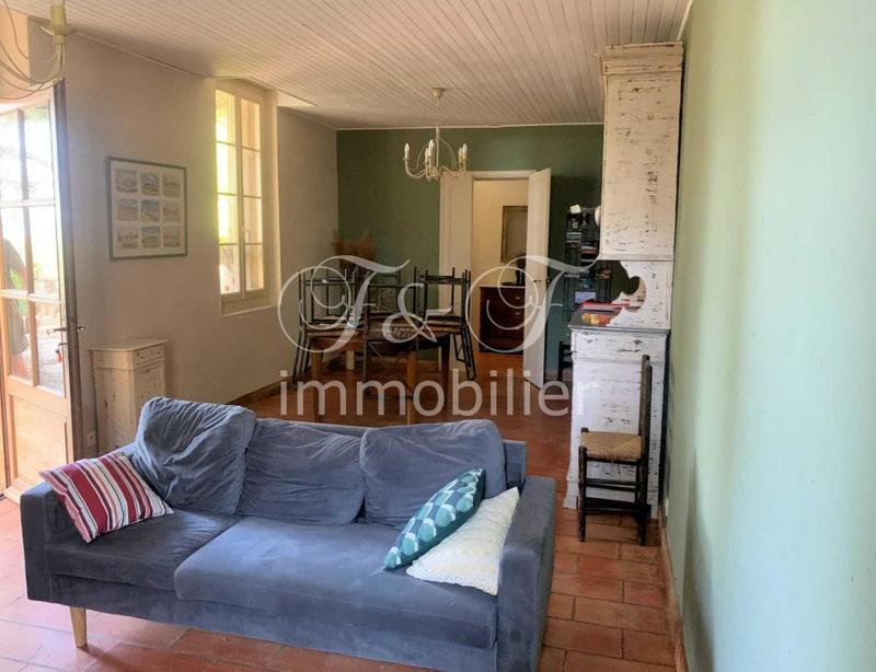 Château - 500 m² - 8 pièces