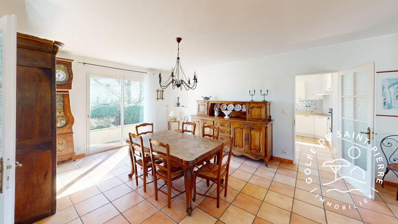 Villa - 204 m² - 6 pièces