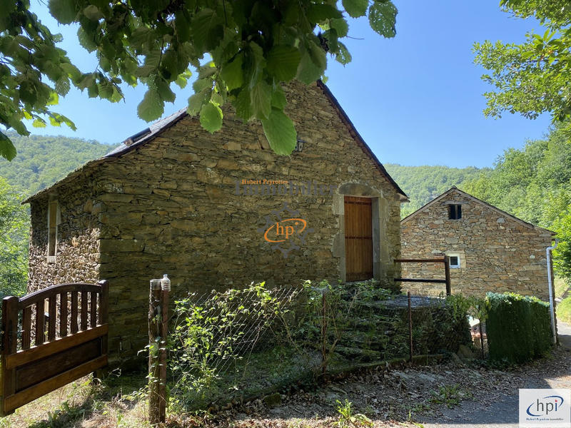 Maison - 102 m² - 4 pièces