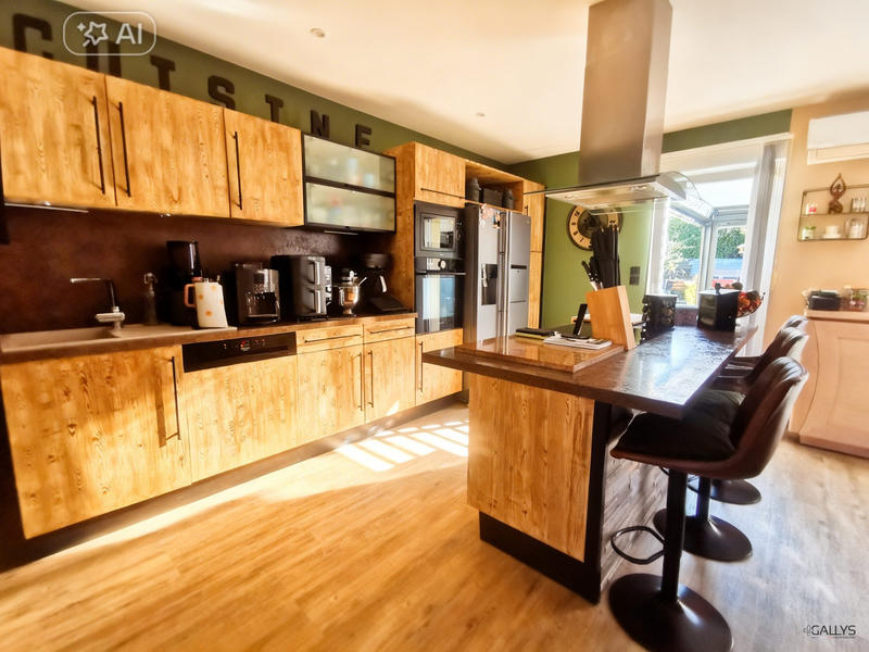 Maison - 125 m² - 5 pièces