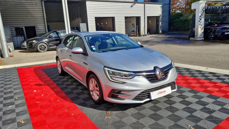 Renault Mégane IV Berline tce 115 fap - 21n business