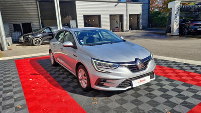Renault Mégane IV Berline tce 115 fap - 21n business