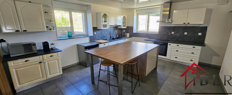 Maison - 130 m² - 4 pièces