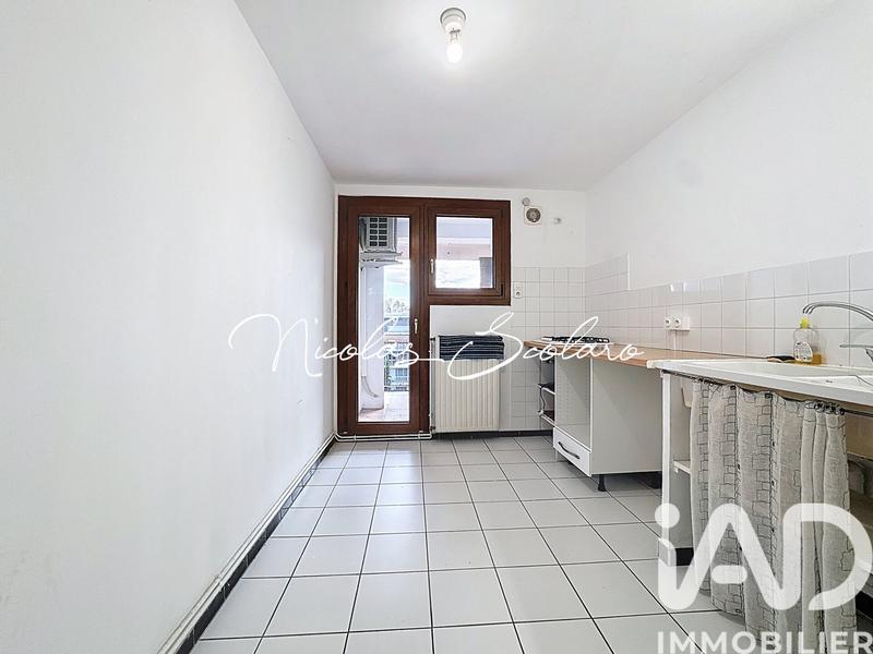 Appartement - 64 m² - 3 pièces